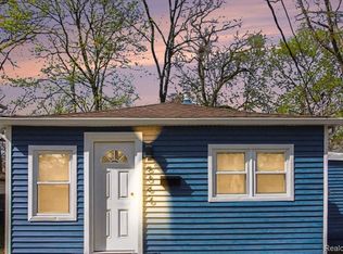 6366 Dellwood Dr, Waterford, MI 48329