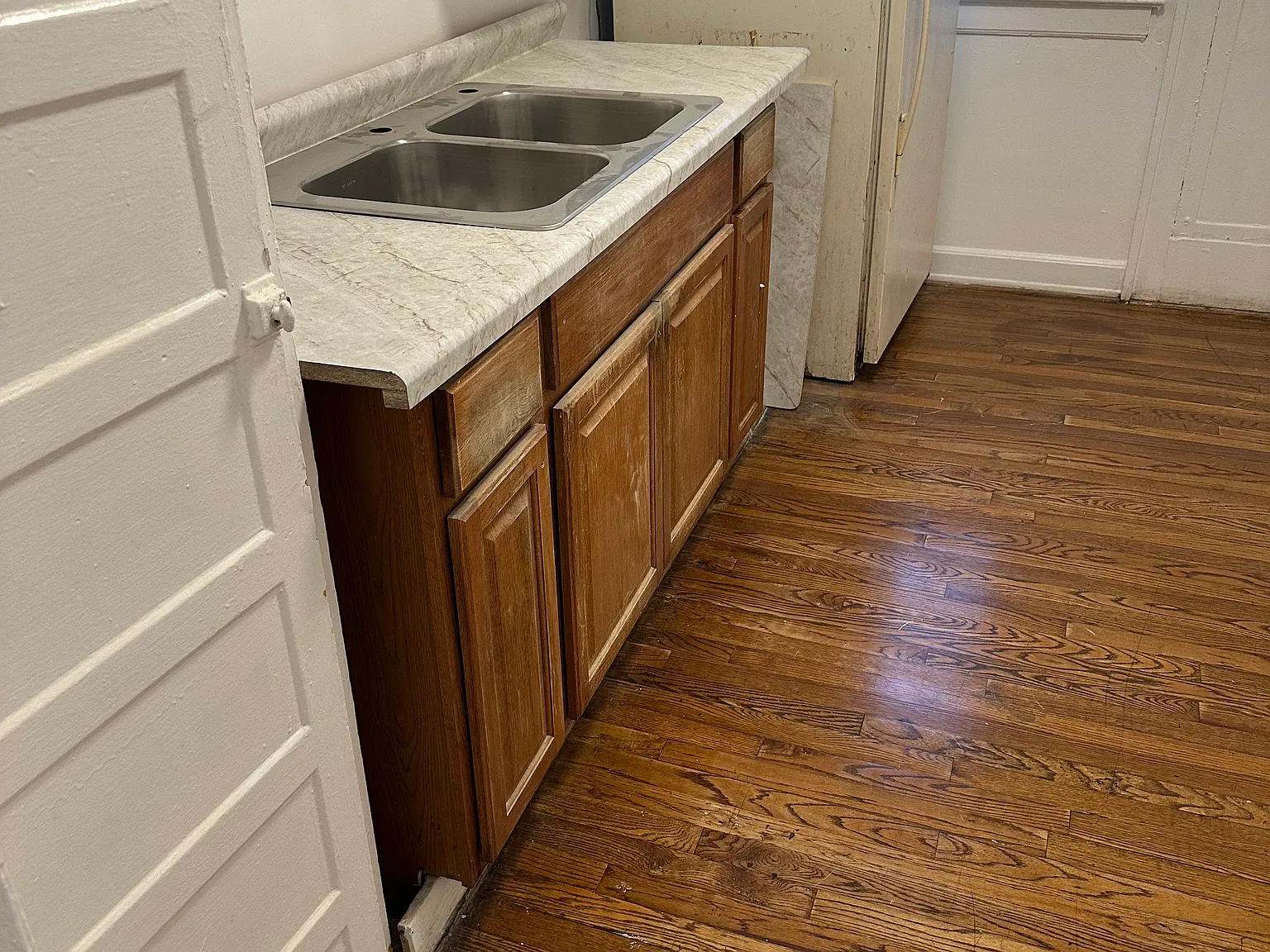2 bed, 825 sqft, $975 — Photo 1