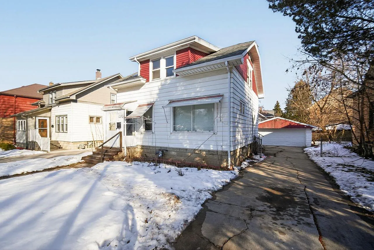 2840 North 58th STREET photo 1