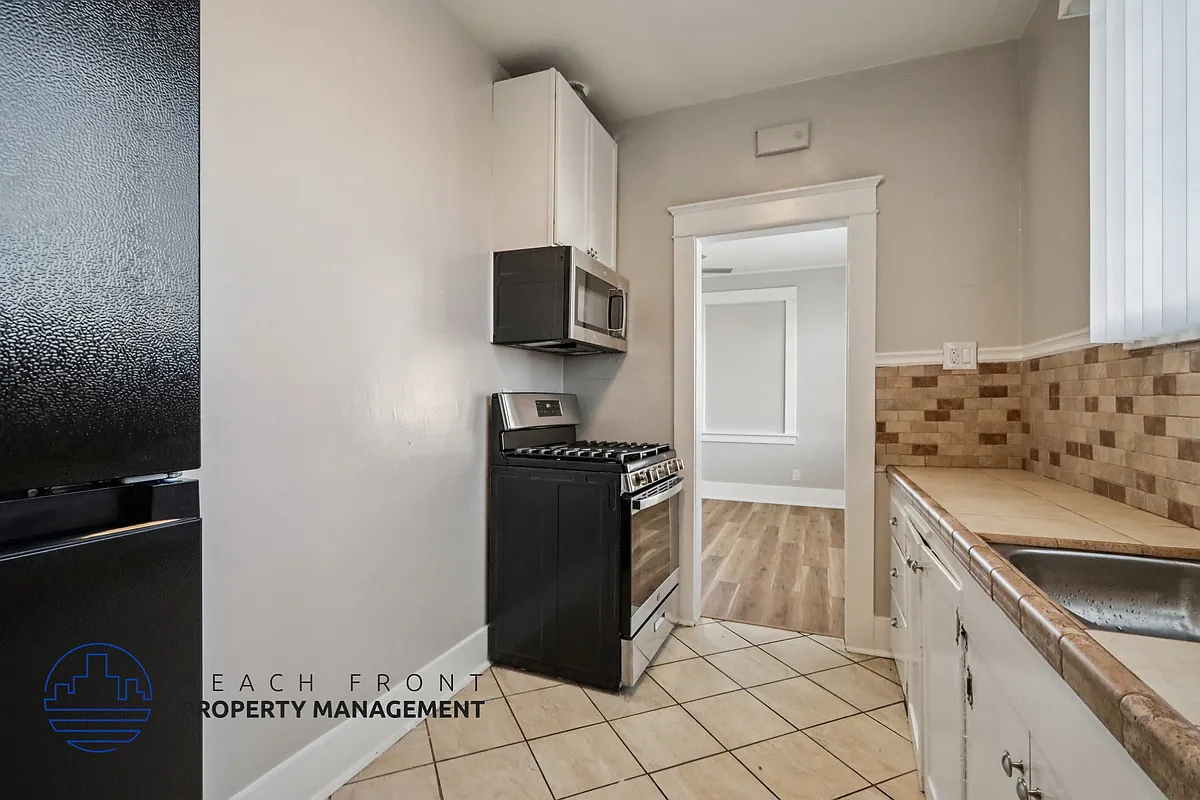Floor plan Contemporary 1Bed & 1Bath