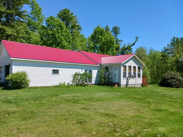 945 Colby Road, Palermo, ME 04358