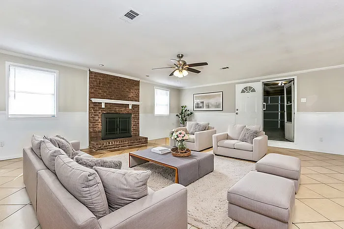 3006 Hilldale Rd — Photo 9