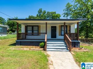 525 Oak St SW, Bessemer, AL 35022