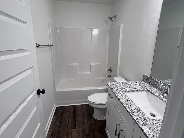 309 Eagle Edge Ave — Photo 16
