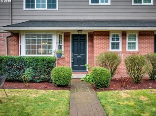 210 S State St APT 2, Lake Oswego, OR 97034