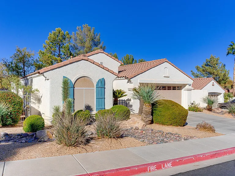 1842 Stablegate Ave — Photo 3
