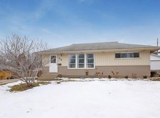 1430 Melrose Ave S, Saint Louis Park, MN 55426