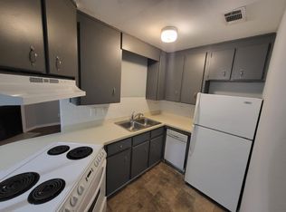 20 N Crow Rd, Pensacola, FL 32506