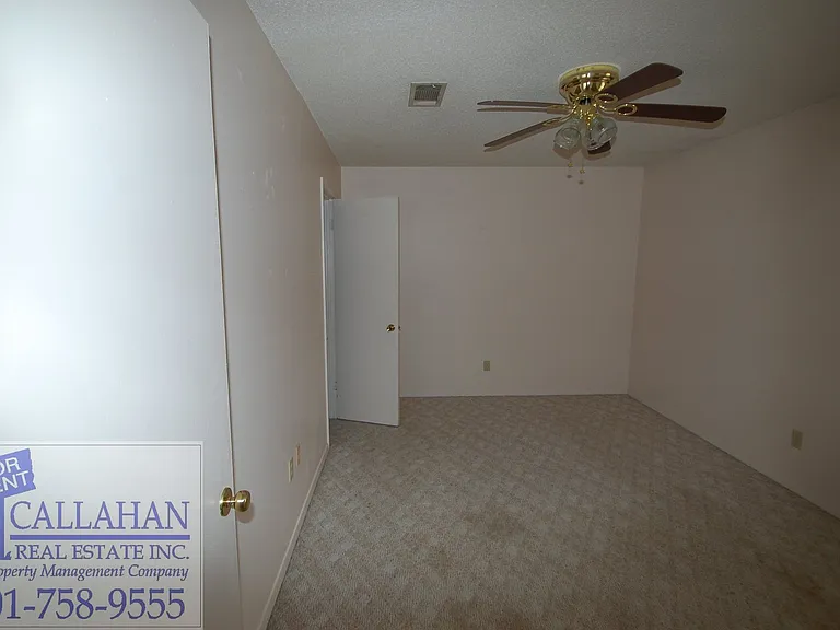 7 Southland Dr — Photo 4