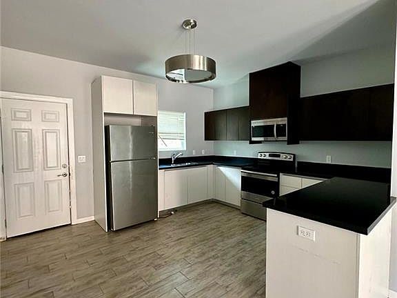 2nd image of 3715 Valeria St APT 1