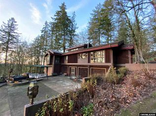 810 NW Edgewood Pl, Albany, OR 97321