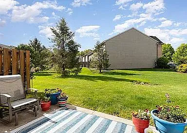 459 Stonehedge Ln — Photo 14