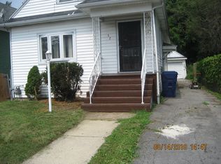 32 Drexel Rd, Buffalo, NY 14214
