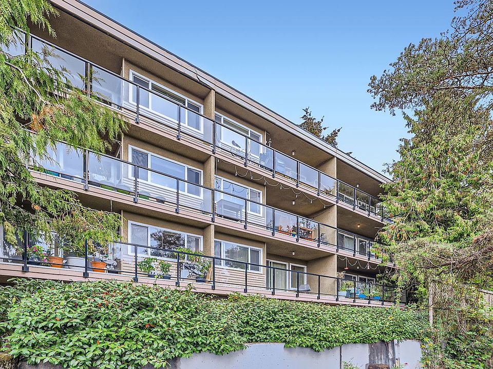 1st image of 6736 24th Ave NW APT 204