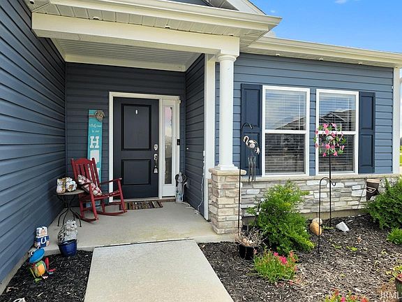 2nd image of 1195 Colcester Lot 150