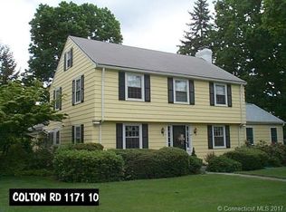 10 Colton Rd, West Hartford, CT 06107
