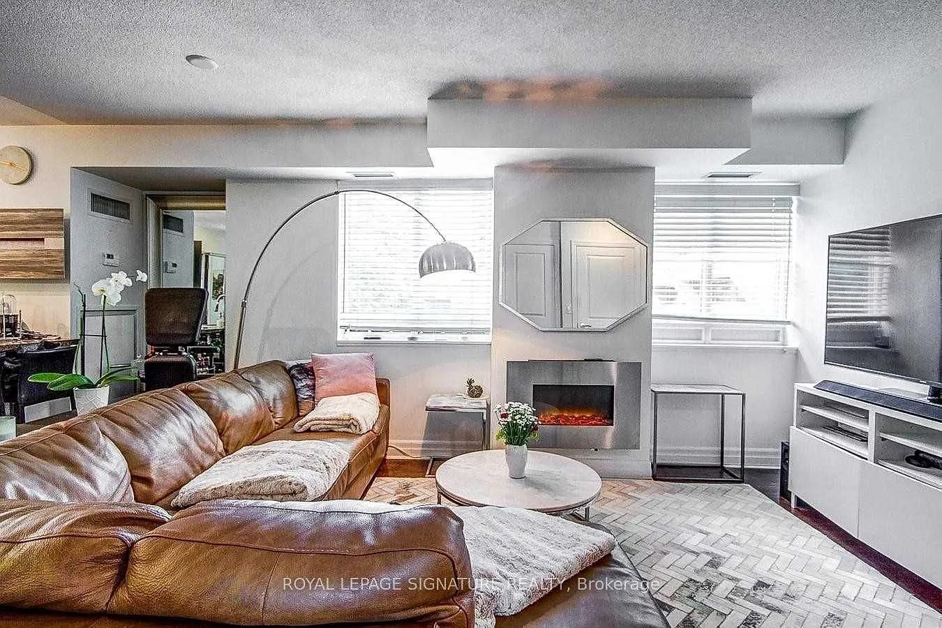 1 bed, $3,200 — Photo 4