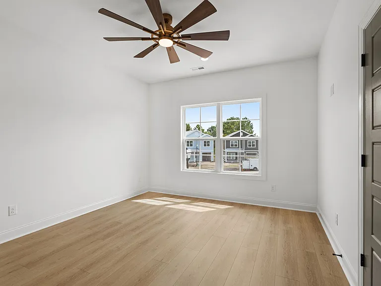160 Arbor Ridge Cir — Photo 29