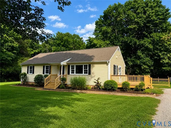 3075 Judes Ferry Rd, Powhatan, VA 23139