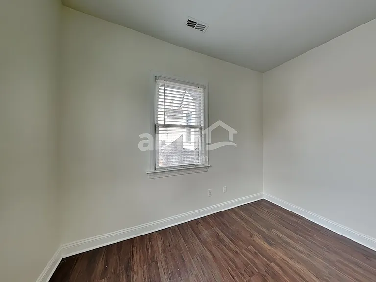 8005 Red Oaks Trl — Photo 17