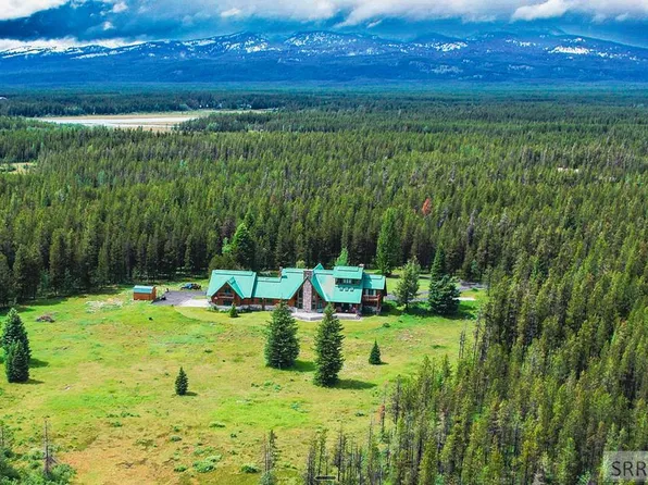 3870 Coho Dr, Island Park, ID 83429
