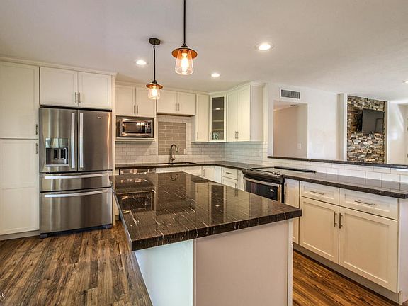 5th image of 7502 E Palm Ln