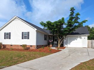 235 E Ridge Ct, Jacksonville, NC 28540