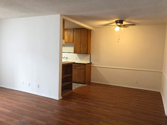 4th image of 1017 N Laurel Ave APT 6