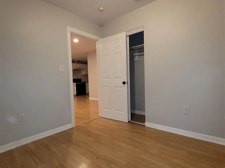 7608 E Magnolia St #B — Photo 17