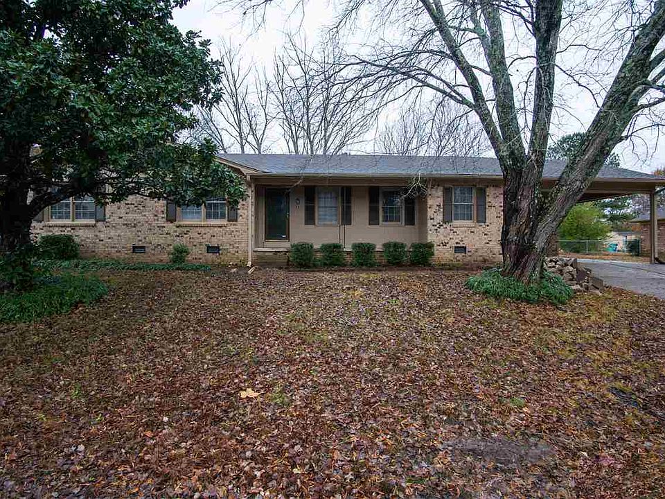 1st image of 62 Camellia Dr