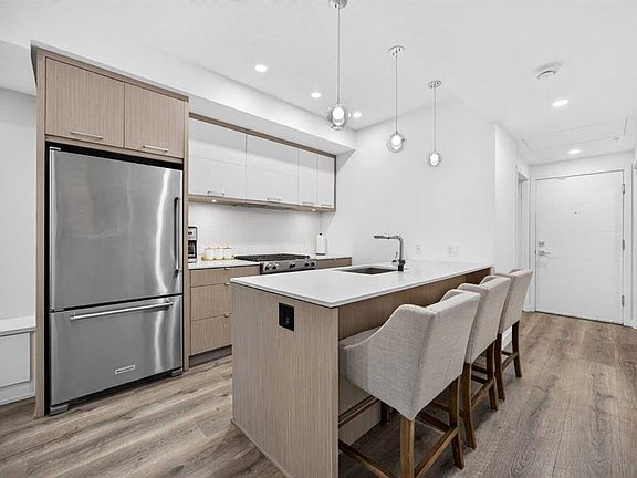 5th image of 3450 S 19th St SW #207