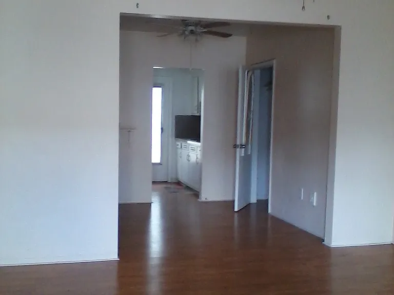 920 Meridian Ave — Photo 7