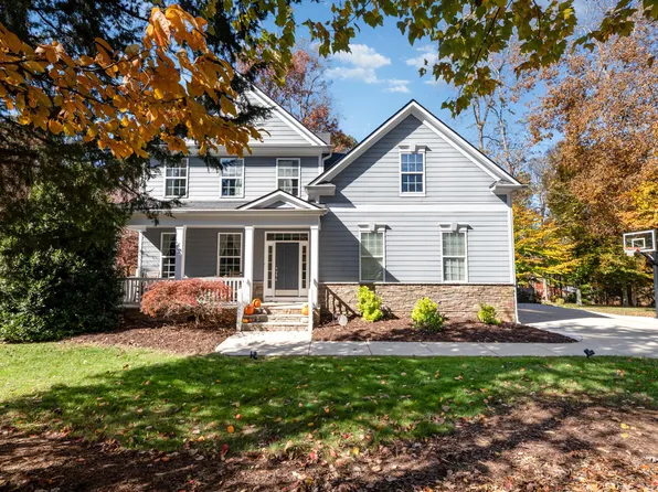 163 W Hatterleigh Ave, Hillsborough, NC 27278