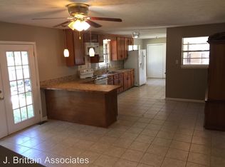 1006 Miss Annies Dr SW, Jacksonville, AL 36265