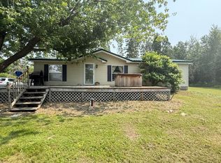 7823 S Nicolet Rd, Sault Sainte Marie, MI 49783