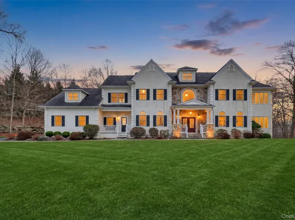 19 Parkview Circle, Carmel, NY 10512