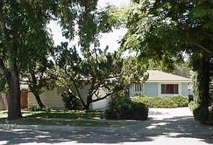 1st image of 3111 Lansbury Ave