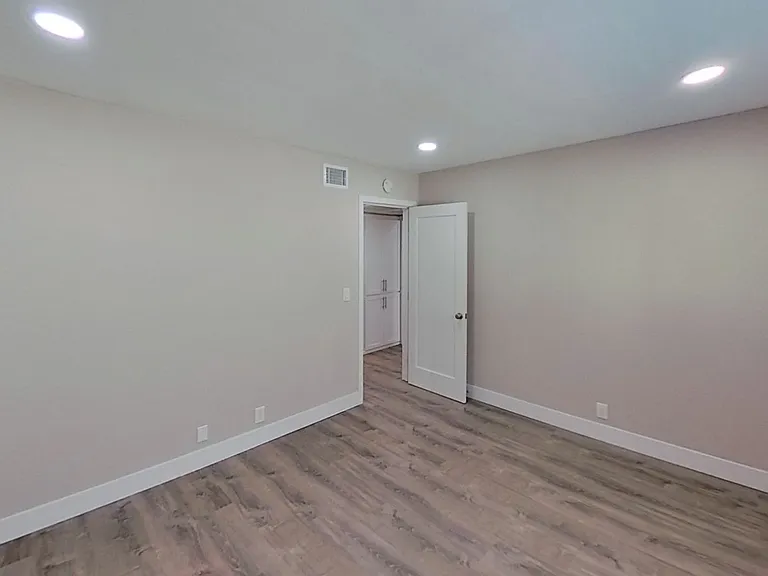 Villa Marie Apartments — Photo 12