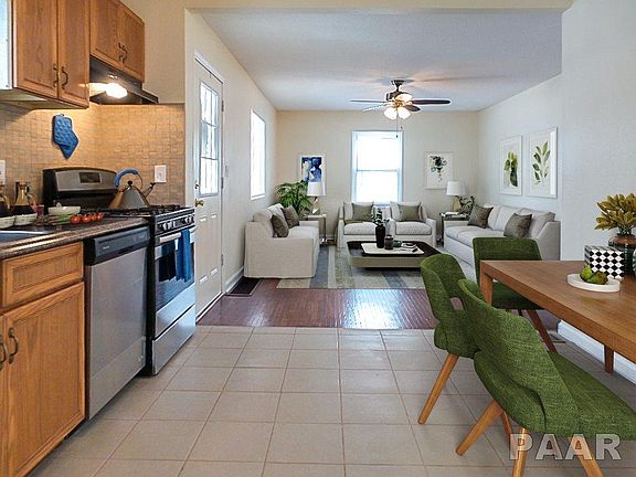 3rd image of 1005 Glen Ave