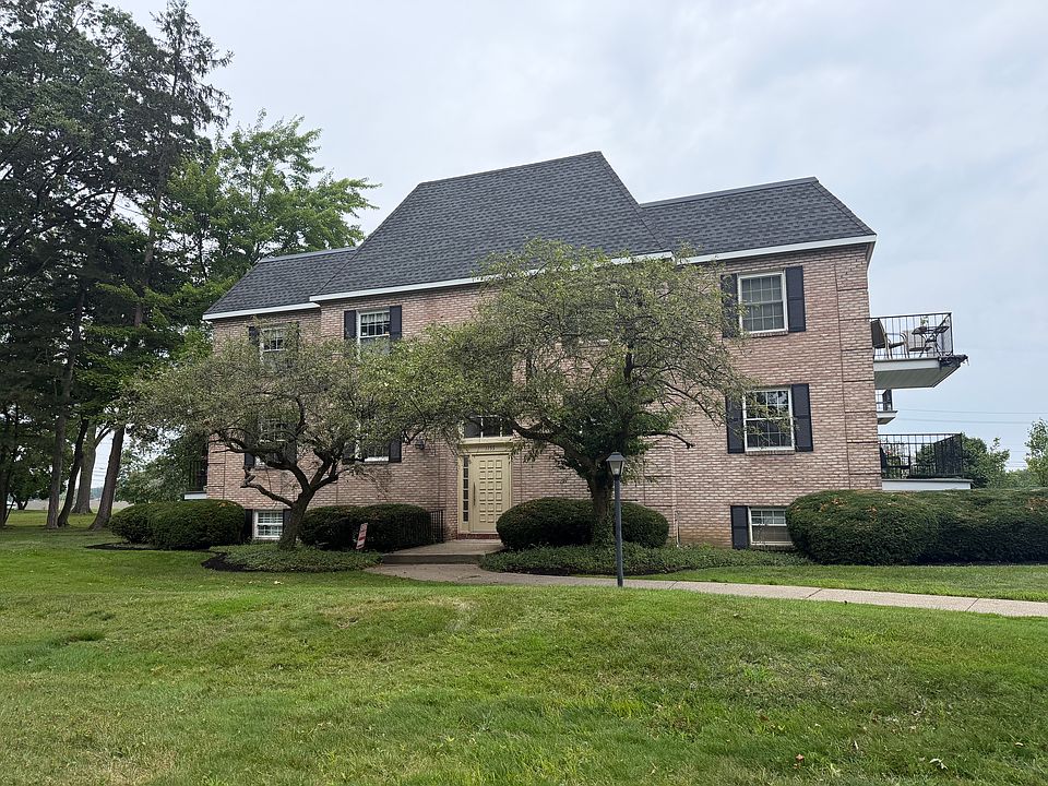 1st image of 1155 Charter Oak Ln APT 307