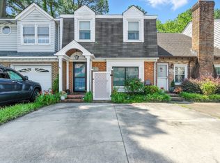 1879 Wildwood Dr, Virginia Beach, VA 23454