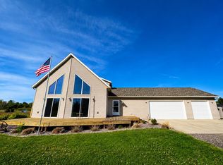 N2372 26th Ave, Lyndon Station, WI 53944