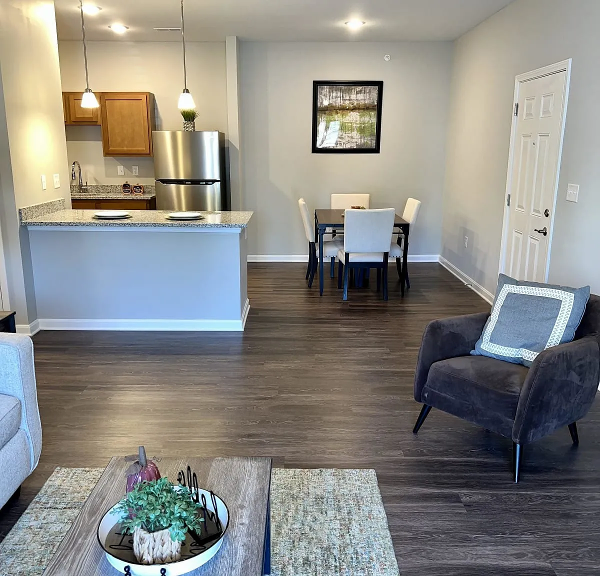 Cardinal Ridge Apartments — Photo 2
