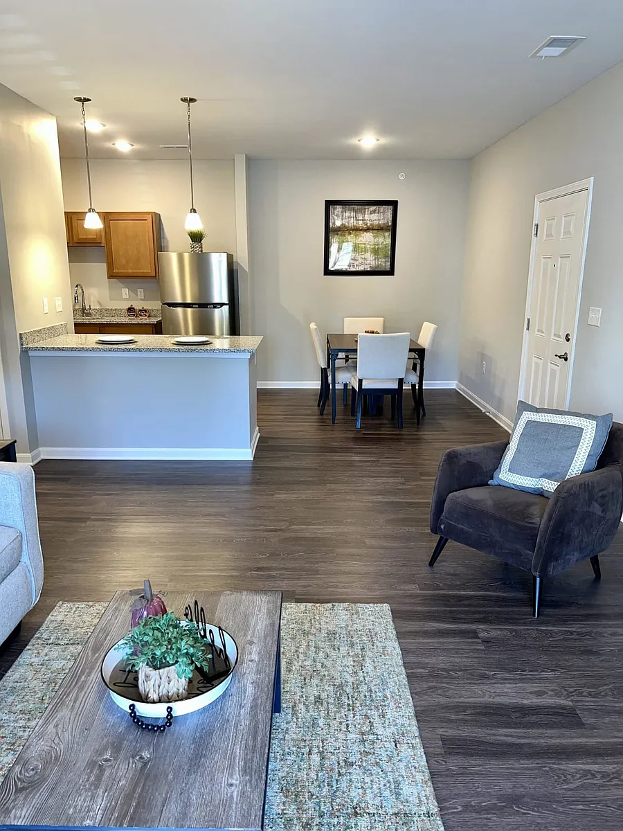 Building Photo - Cardinal Ridge Apartments