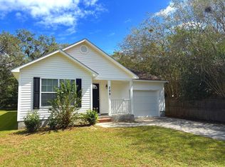 309 Barfield St, Hahira, GA 31632