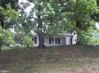 49 Laurie Hill Rd, Ottsville, PA 18942