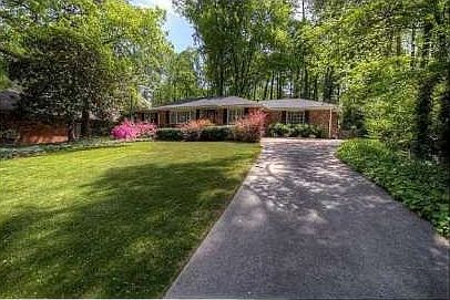 3rd image of 1747 Remington Rd