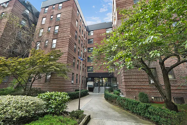 Sold by Keller Williams Realty Empire | media 16