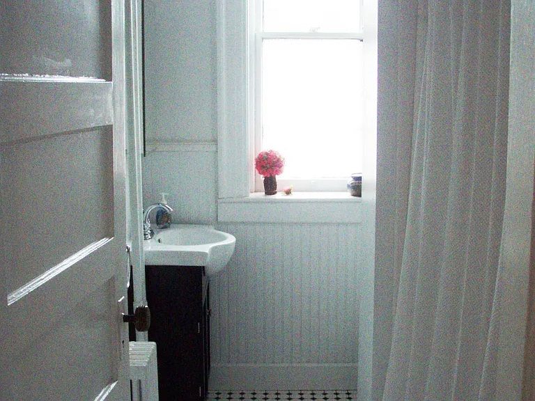 132 3rd St #2 — Photo 14