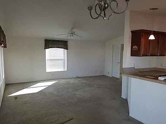 3rd image of 13827 E 49th Ln